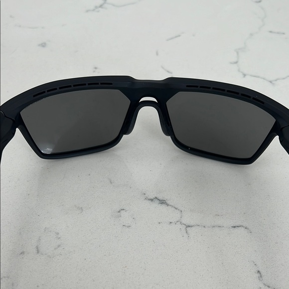 Nike Running Black Sunglasses - Picture 5 of 8